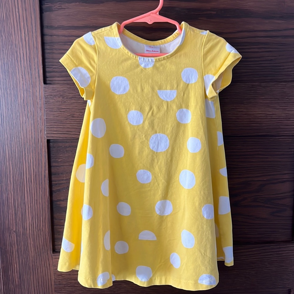 Hanna Andersson yellow swing dress with polka dots. Size 110 (5)
